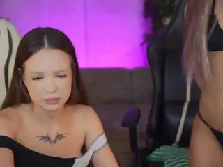 kira054's Live Sex Cam Show