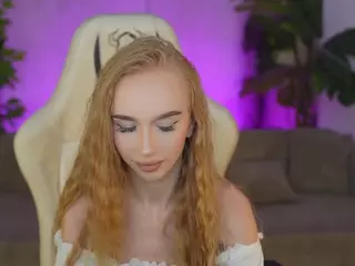 kira054's Live Sex Cam Show
