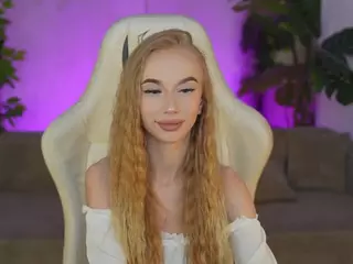 kira054's Live Sex Cam Show