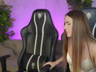 kira054's Live Sex Cam Show