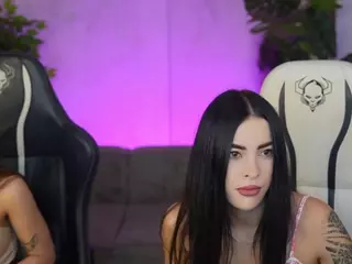 kira054's Live Sex Cam Show