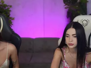 kira054's Live Sex Cam Show