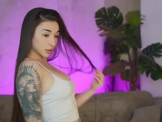 kira054's Live Sex Cam Show
