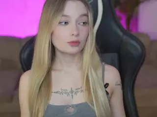kira054's Live Sex Cam Show