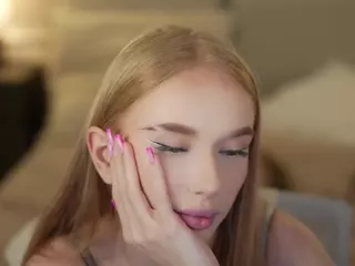 kira054's Live Sex Cam Show