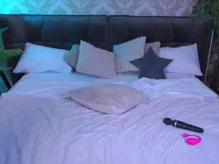 KimberlyWorld's Live Sex Cam Show