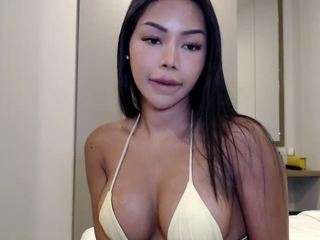 Live cam show with valentiinajune