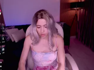 Emilly Smith♥'s Live Sex Cam Show