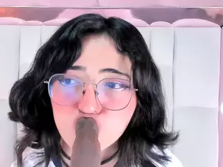 Sara Martini's Live Sex Cam Show