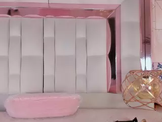 Sara Martini's Live Sex Cam Show