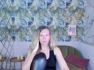NancyGentle's Live Sex Cam Show