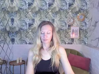 NancyGentle's Live Sex Cam Show