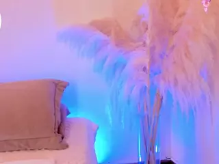 Aylinn Zambrano's Live Sex Cam Show
