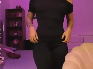 chanttall-1's Live Sex Cam Show