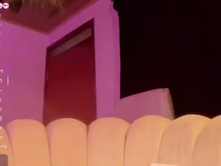 chanttall-1's Live Sex Cam Show