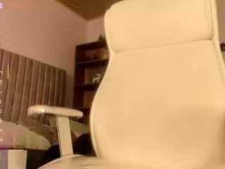 chanttall-1's Live Sex Cam Show