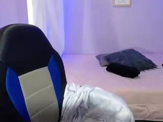 Kendra's Live Sex Cam Show