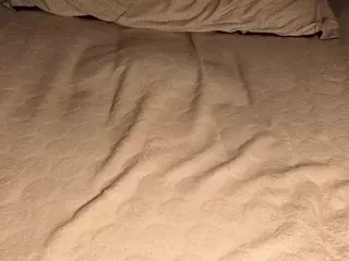 ilona4u's Live Sex Cam Show