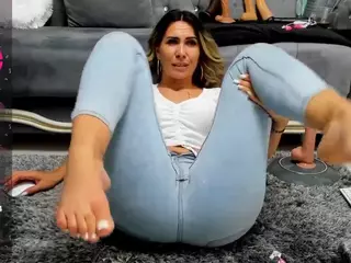Sweet Cherry's Live Sex Cam Show