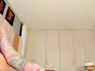 hottstuffx69's Live Sex Cam Show