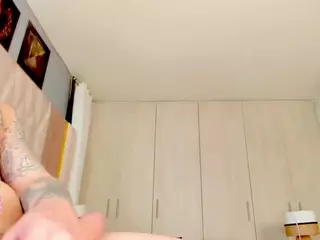 hottstuffx69's Live Sex Cam Show