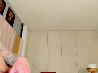 hottstuffx69's Live Sex Cam Show