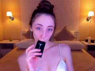 Lexi-Split's Live Sex Cam Show