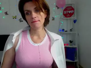 LisaTreds's Live Sex Cam Show