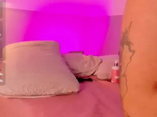 VALKIRIA's Live Sex Cam Show