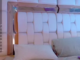 VALKIRIA's Live Sex Cam Show