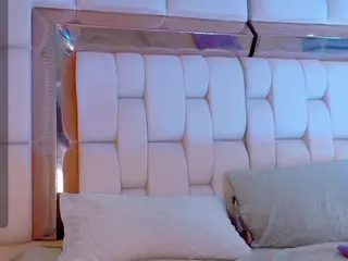 VALKIRIA's Live Sex Cam Show