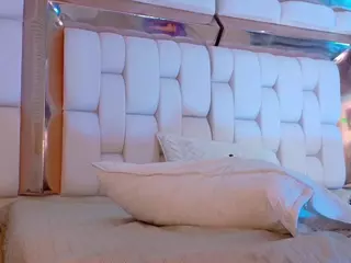 VALKIRIA's Live Sex Cam Show