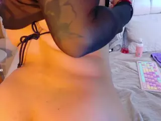 VALKIRIA's Live Sex Cam Show