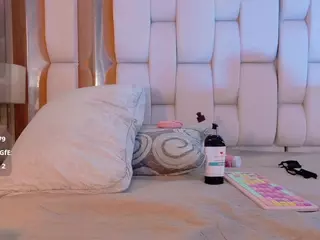 VALKIRIA's Live Sex Cam Show