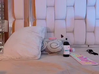 VALKIRIA's Live Sex Cam Show