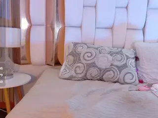VALKIRIA's Live Sex Cam Show