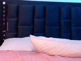 VALKIRIA's Live Sex Cam Show