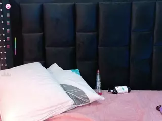 VALKIRIA's Live Sex Cam Show