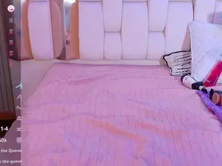 VALKIRIA's Live Sex Cam Show