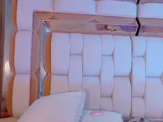 VALKIRIA's Live Sex Cam Show