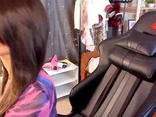 MichelMomsen's Live Sex Cam Show