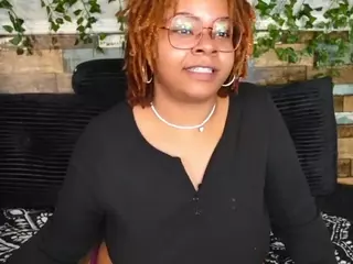 Khaya Parker's Live Sex Cam Show