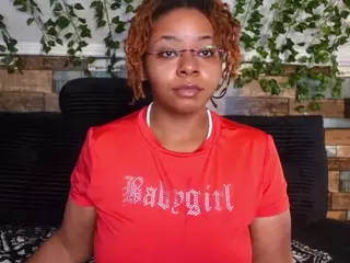 Khaya Parker's Live Sex Cam Show