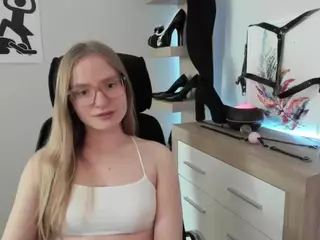 NancySTAR's Live Sex Cam Show