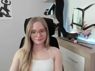 NancySTAR's Live Sex Cam Show