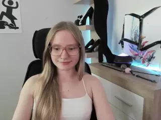 NancySTAR's Live Sex Cam Show