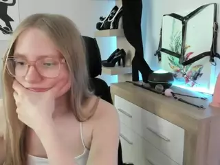 NancySTAR's Live Sex Cam Show