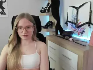 NancySTAR's Live Sex Cam Show