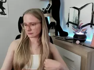 NancySTAR's Live Sex Cam Show