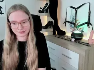 NancySTAR's Live Sex Cam Show
